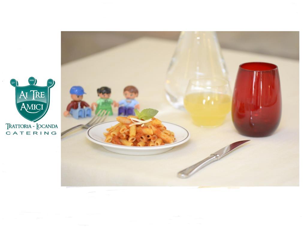 Trattoria Locanda Ai Tre Amici Mortegliano Extérieur photo