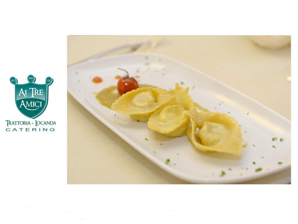 Trattoria Locanda Ai Tre Amici Mortegliano Extérieur photo