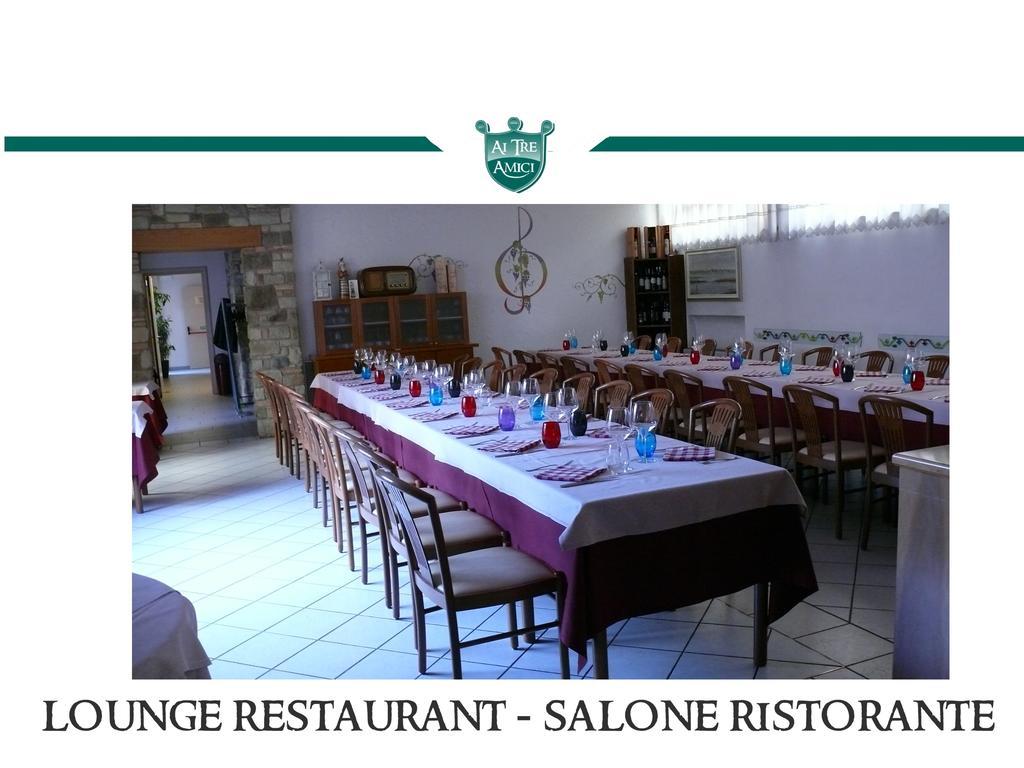 Trattoria Locanda Ai Tre Amici Mortegliano Extérieur photo